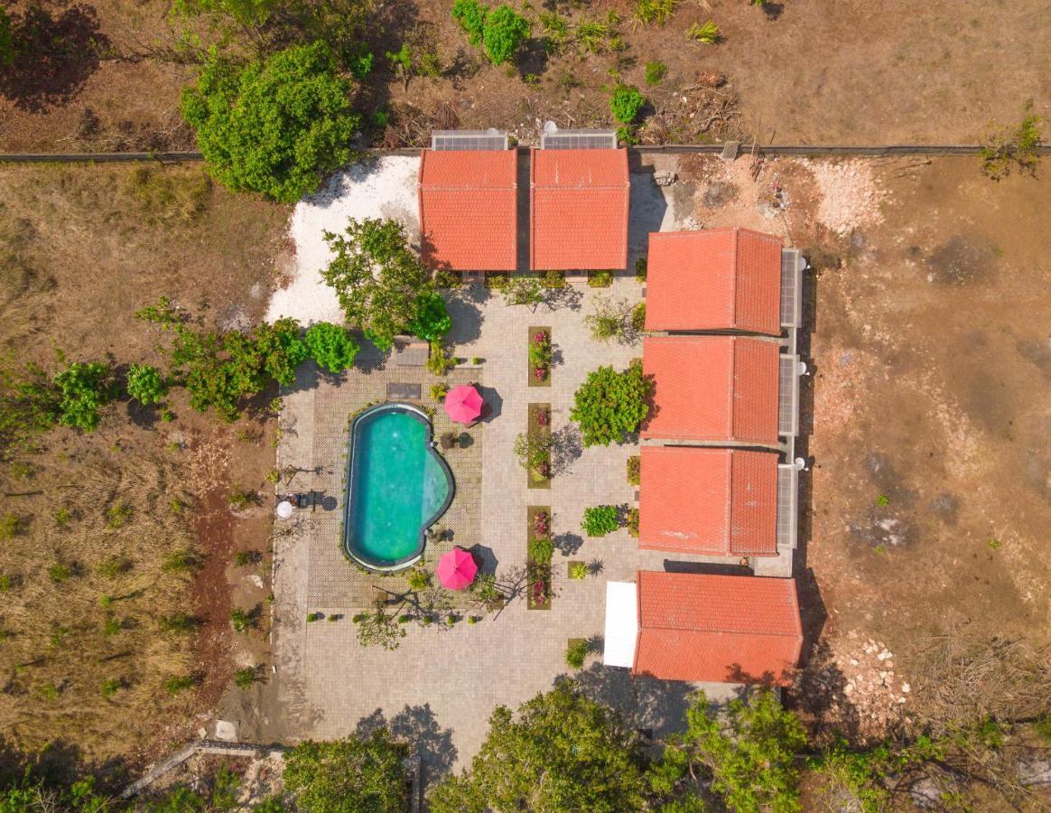 Uluwatu Kayana Bungalows Bagian luar foto